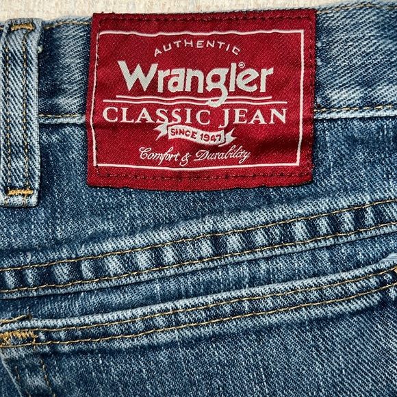 Vintage Wrangler 19MWSAD women’s classic red label jeans in size 10 X 30. - Picture 3 of 5